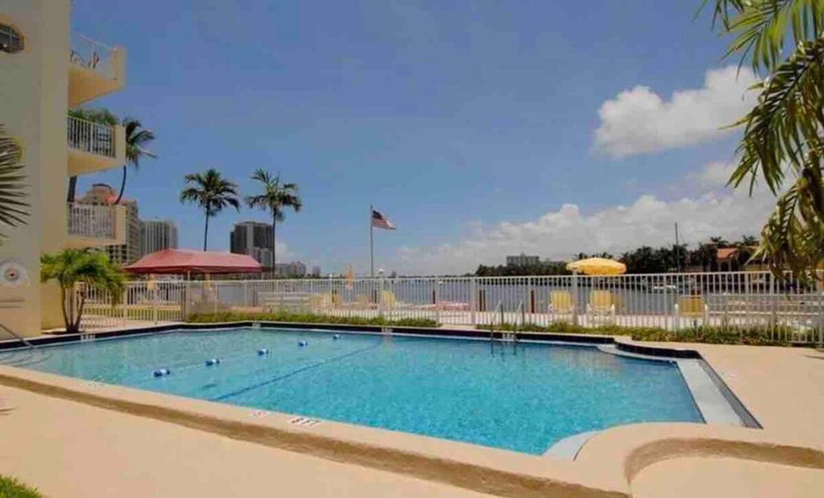 The Blue Octopus - 1br King Bed * Fort Lauderdale